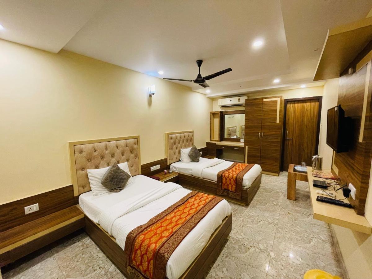 Hotel Augusto Varanasi Ngoại thất bức ảnh
